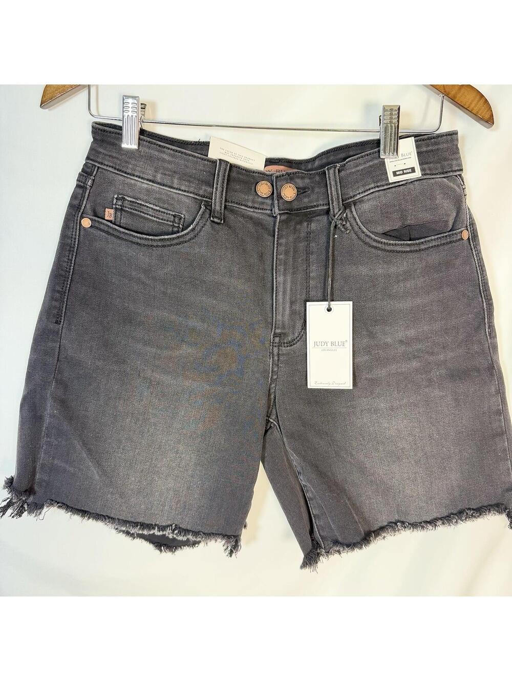 Judy Blue Women's High Waist Dad Shorts Black Wash Shorts Size Medium NWT